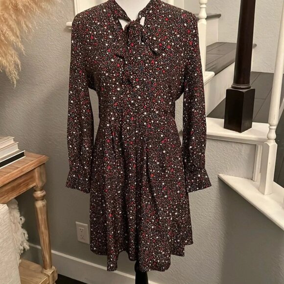 Madewell Balsam Tie-Neck Silk Dress in Starry Night - Picture 4 of 12